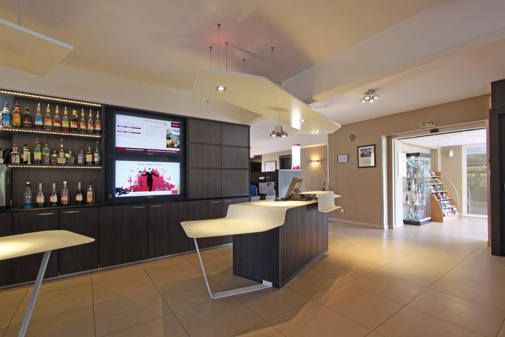Mercure Hexagone Luxeuil Exterior photo