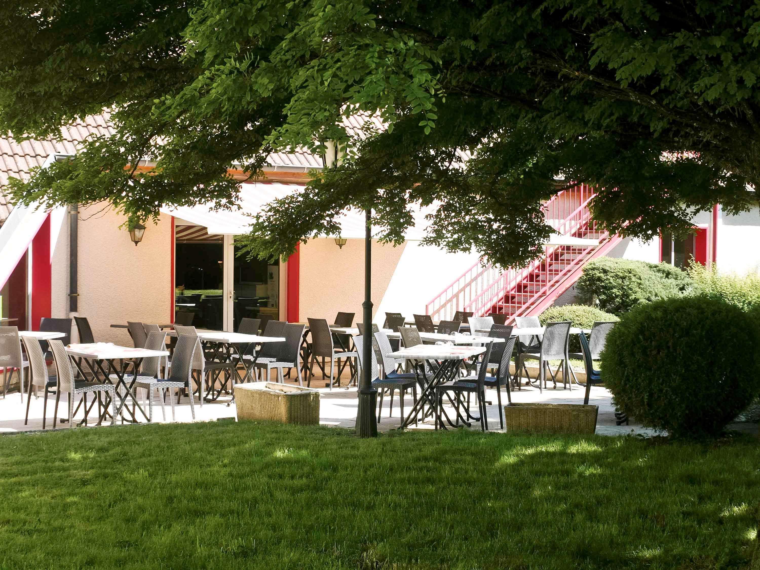 Mercure Hexagone Luxeuil Exterior photo