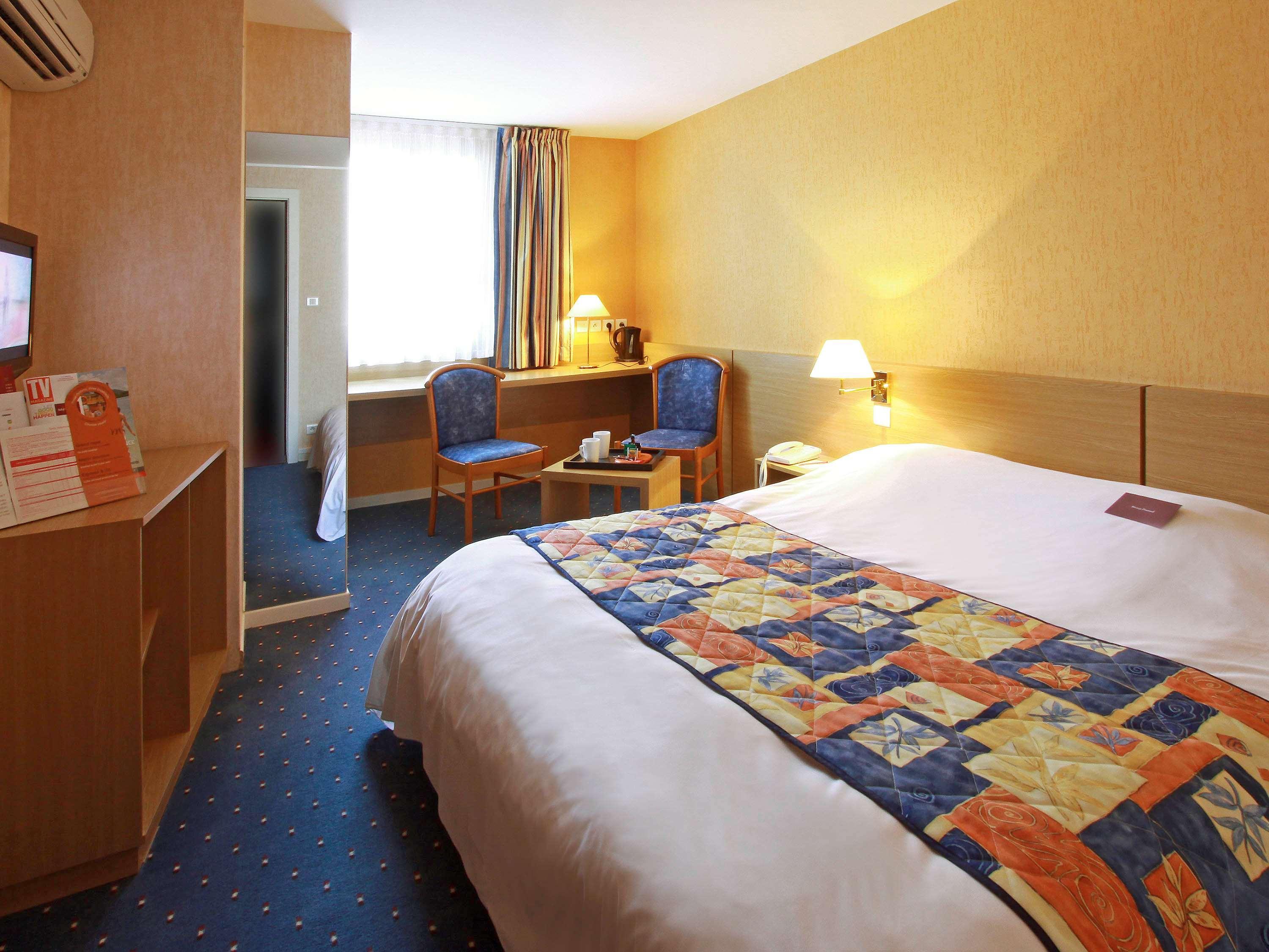 Mercure Hexagone Luxeuil Exterior photo