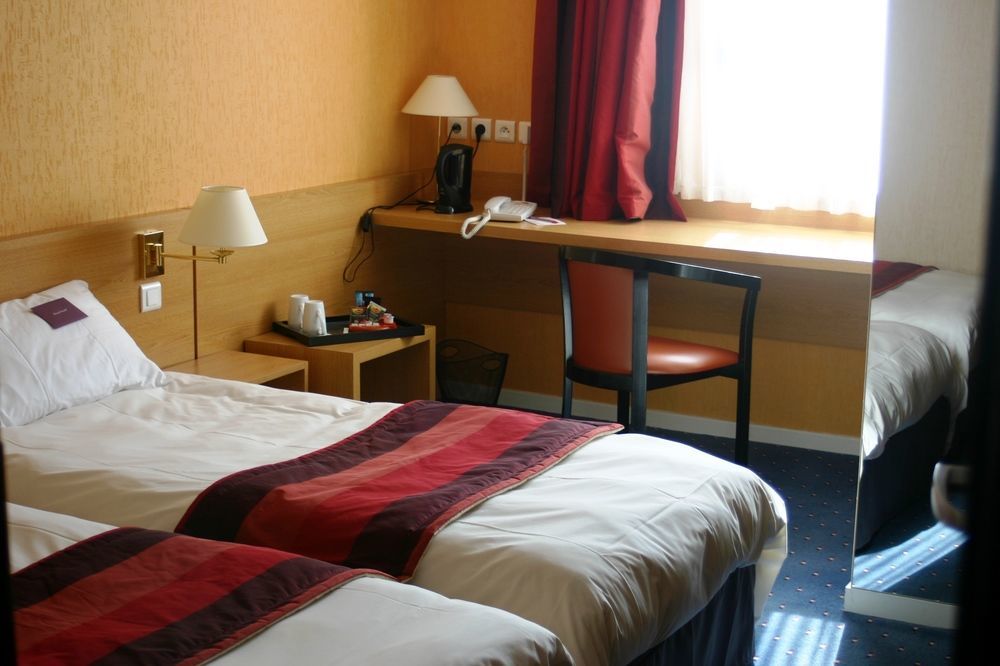 Mercure Hexagone Luxeuil Exterior photo
