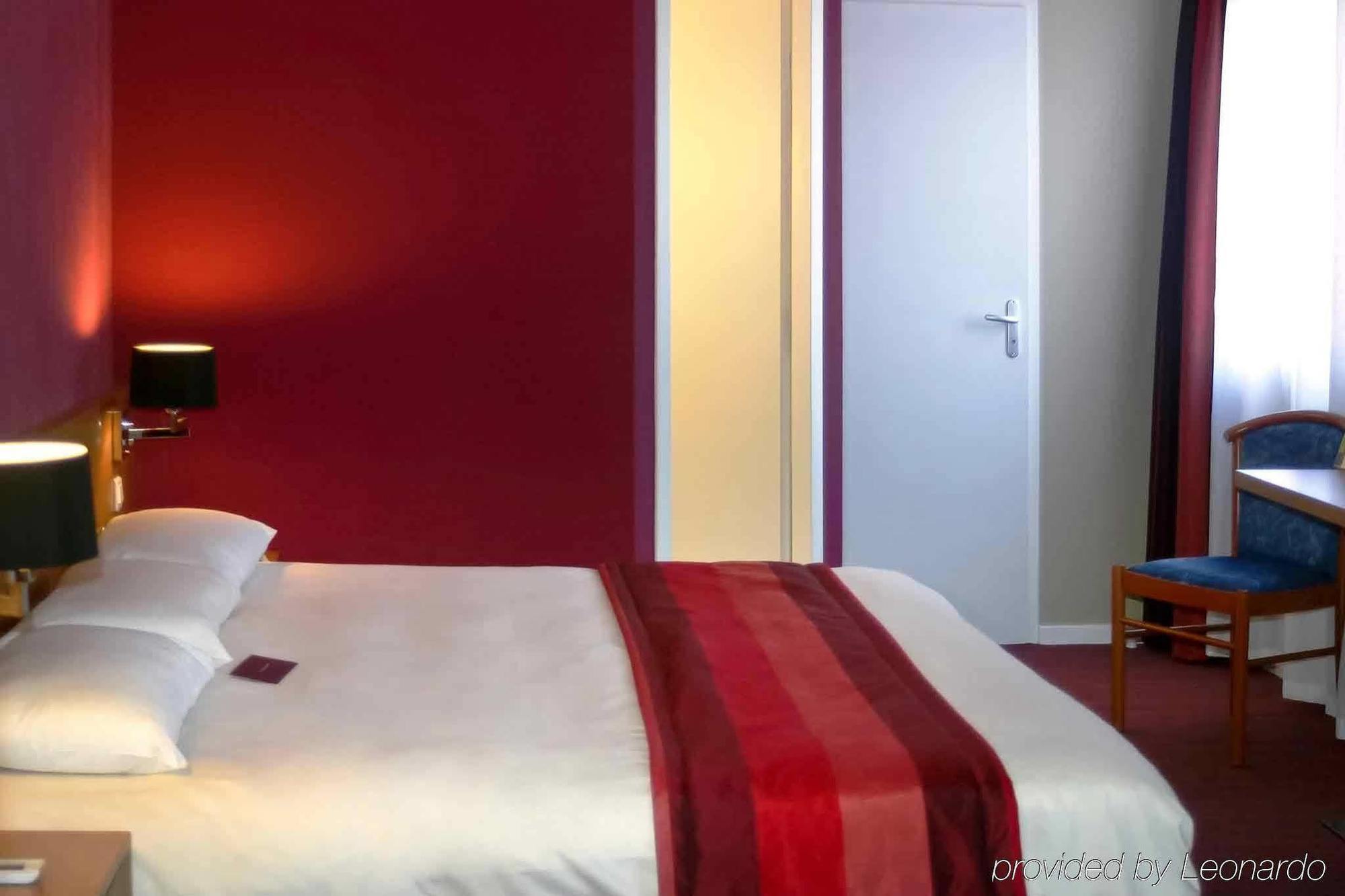 Mercure Hexagone Luxeuil Exterior photo