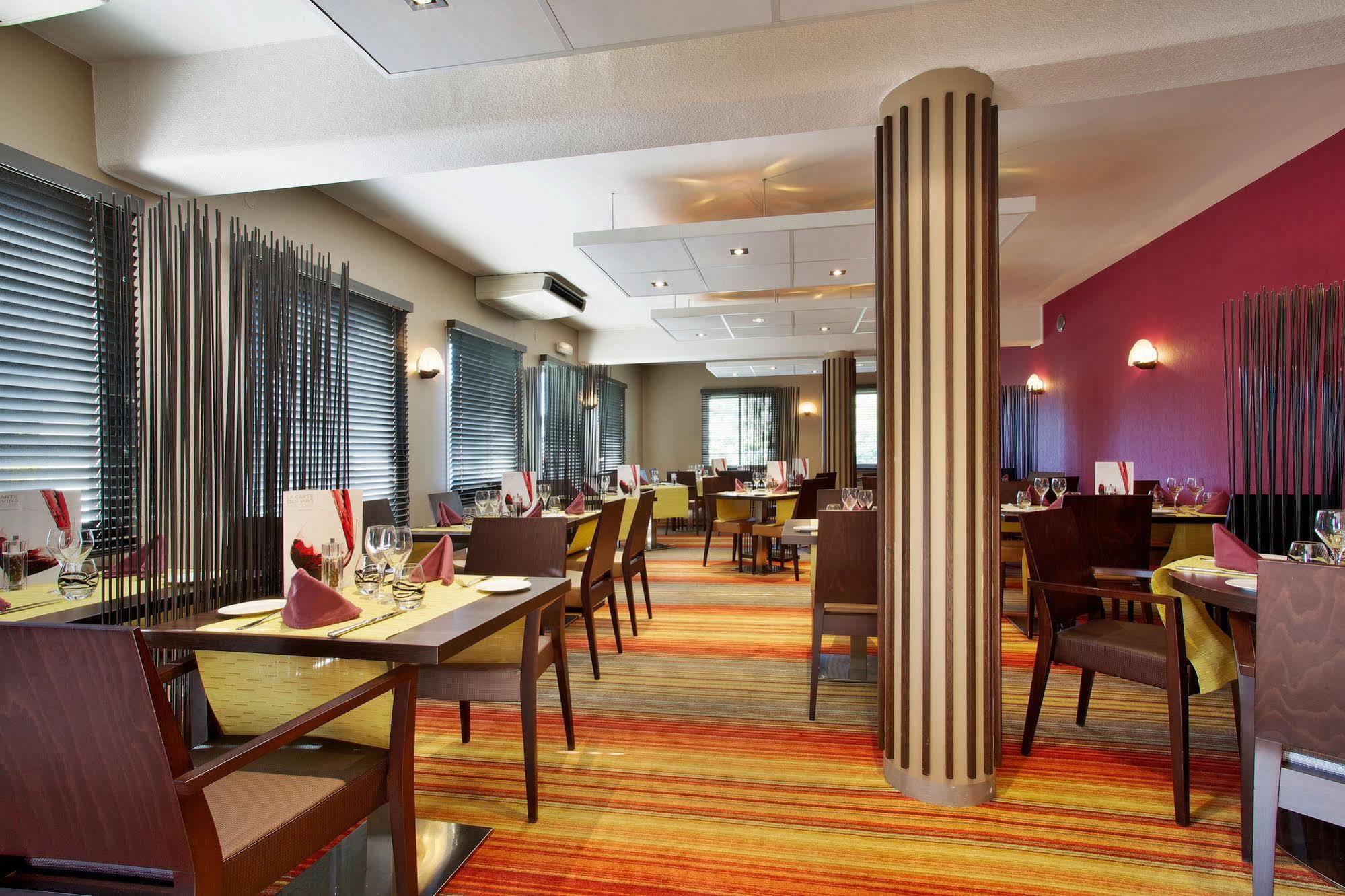 Mercure Hexagone Luxeuil Exterior photo